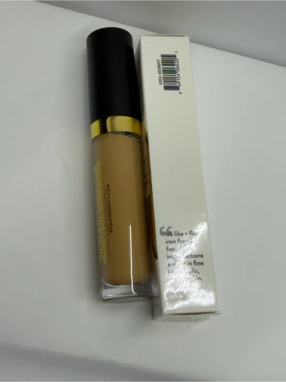 Laura Geller The Ideal Fix Concealer Golden Medium 250 0.13 oz 4 mL New
